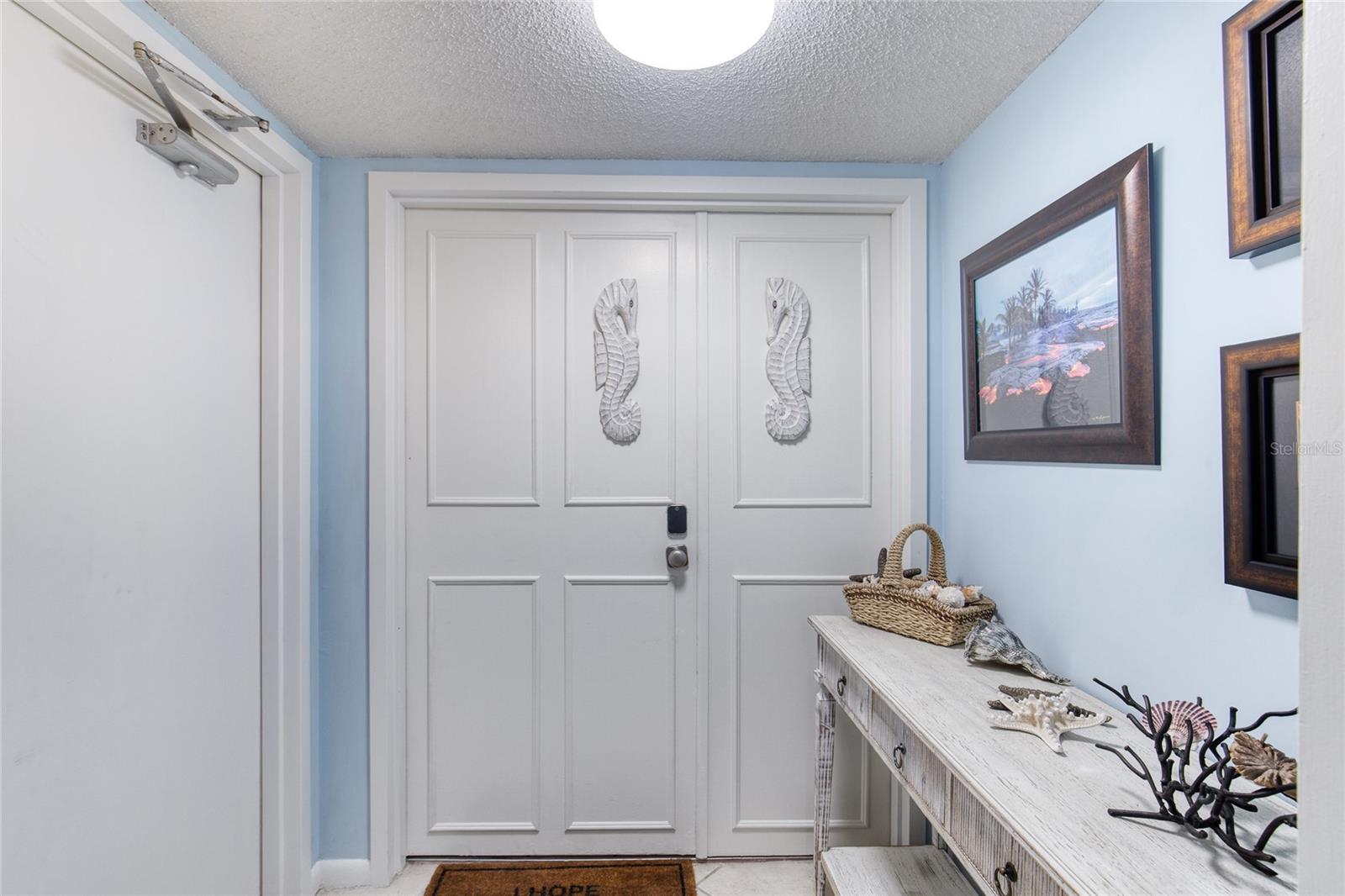 1239 Ocean Shore Blvd #2e5 Property Photo 6