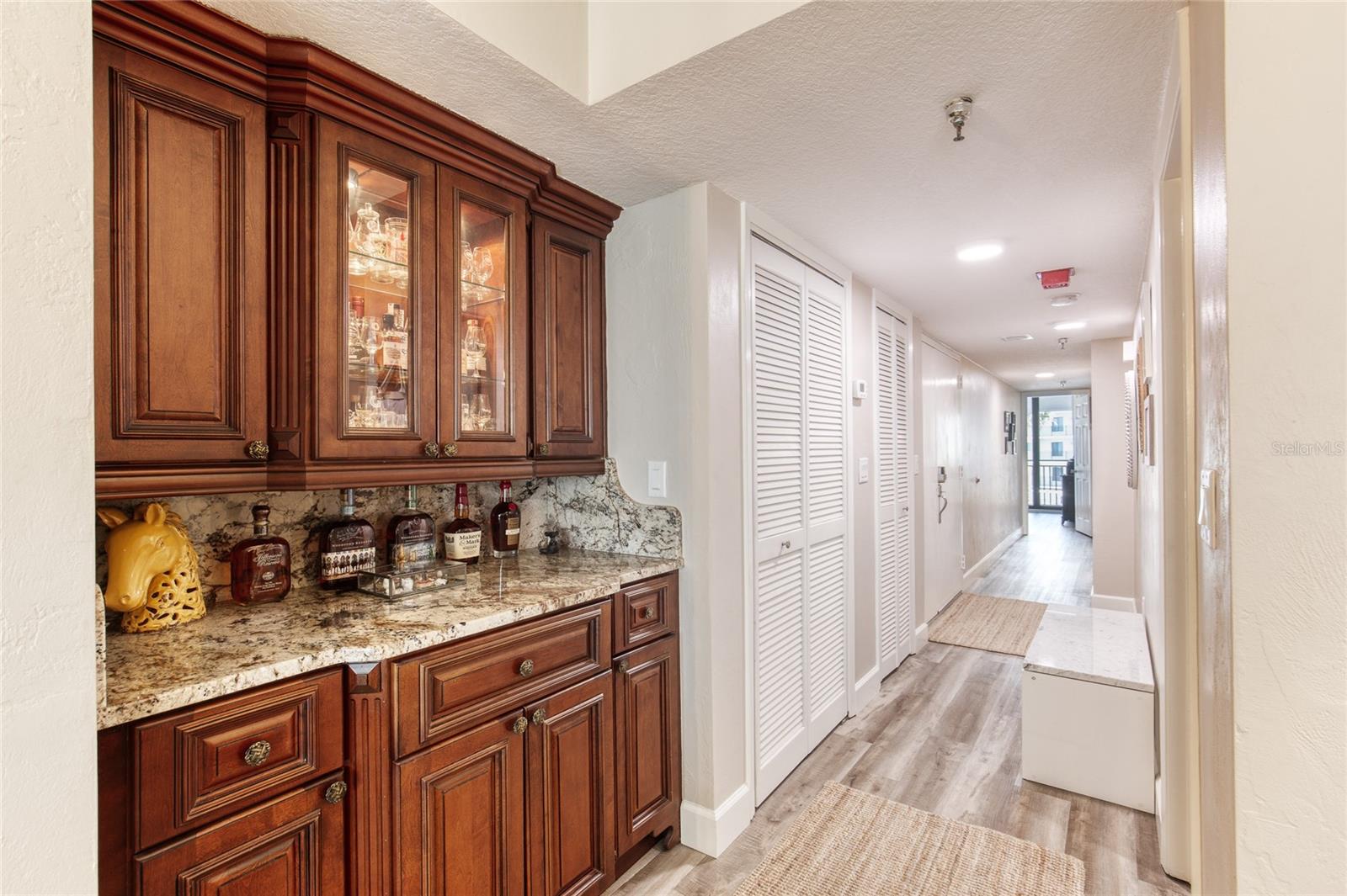 1239 Ocean Shore Blvd #2e5 Property Photo 8