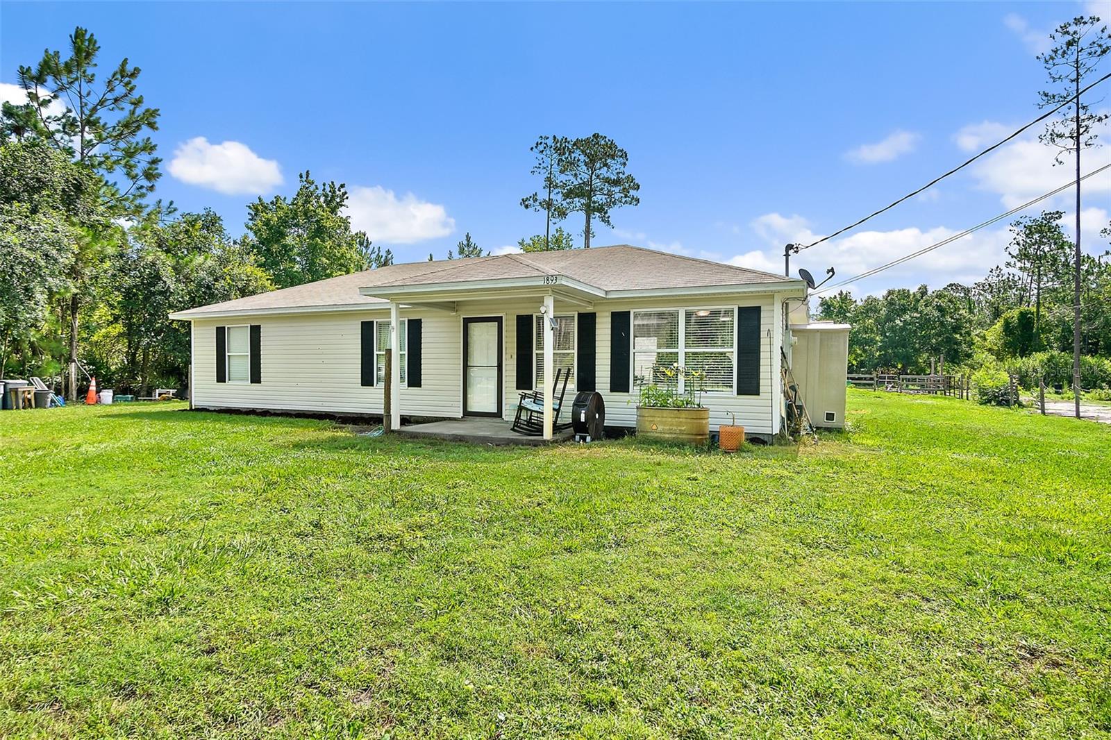 1893 Water Oak Rd Property Photo