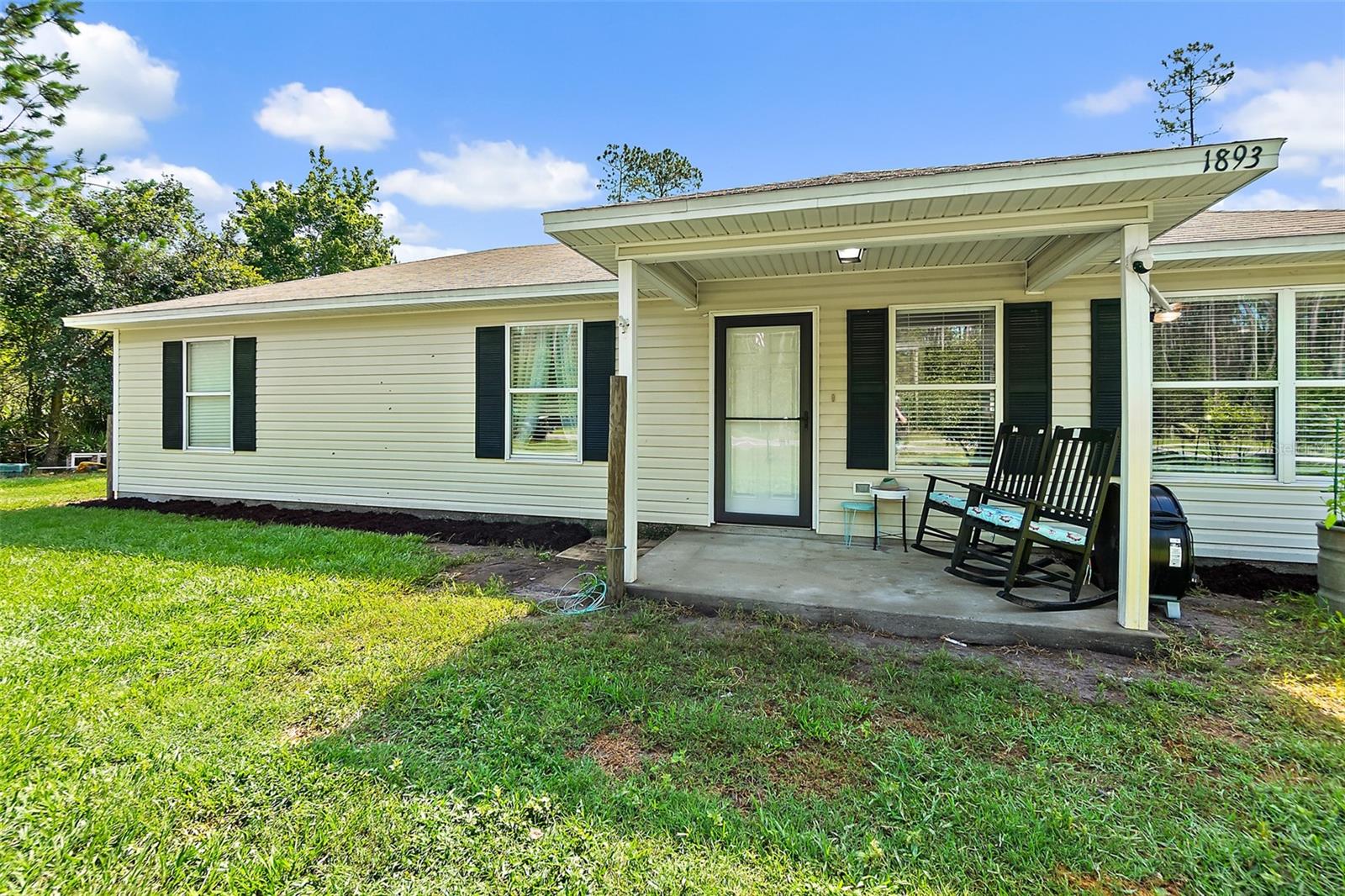 1893 Water Oak Rd Property Photo 2