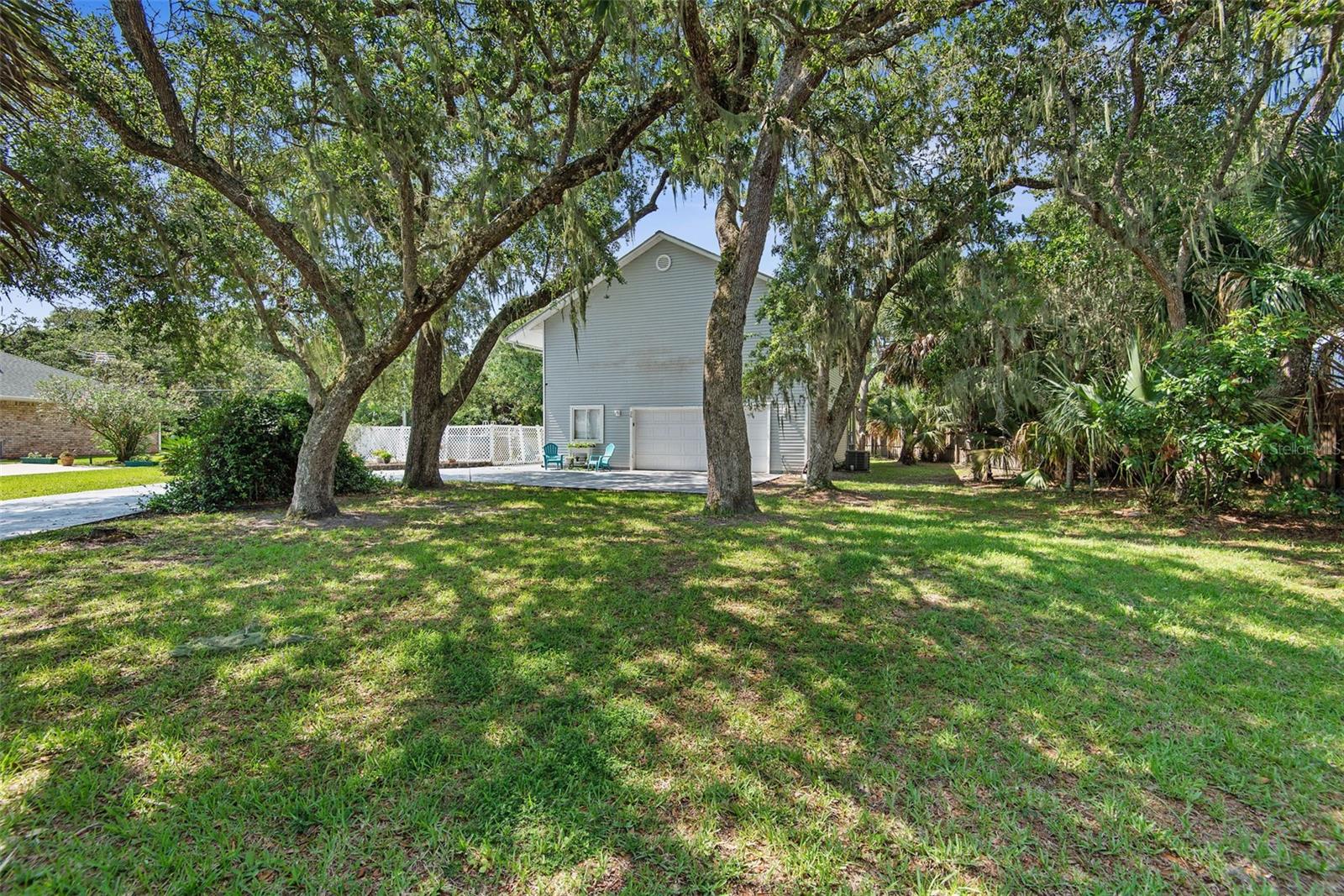 26 Beachside Dr Property Photo 2