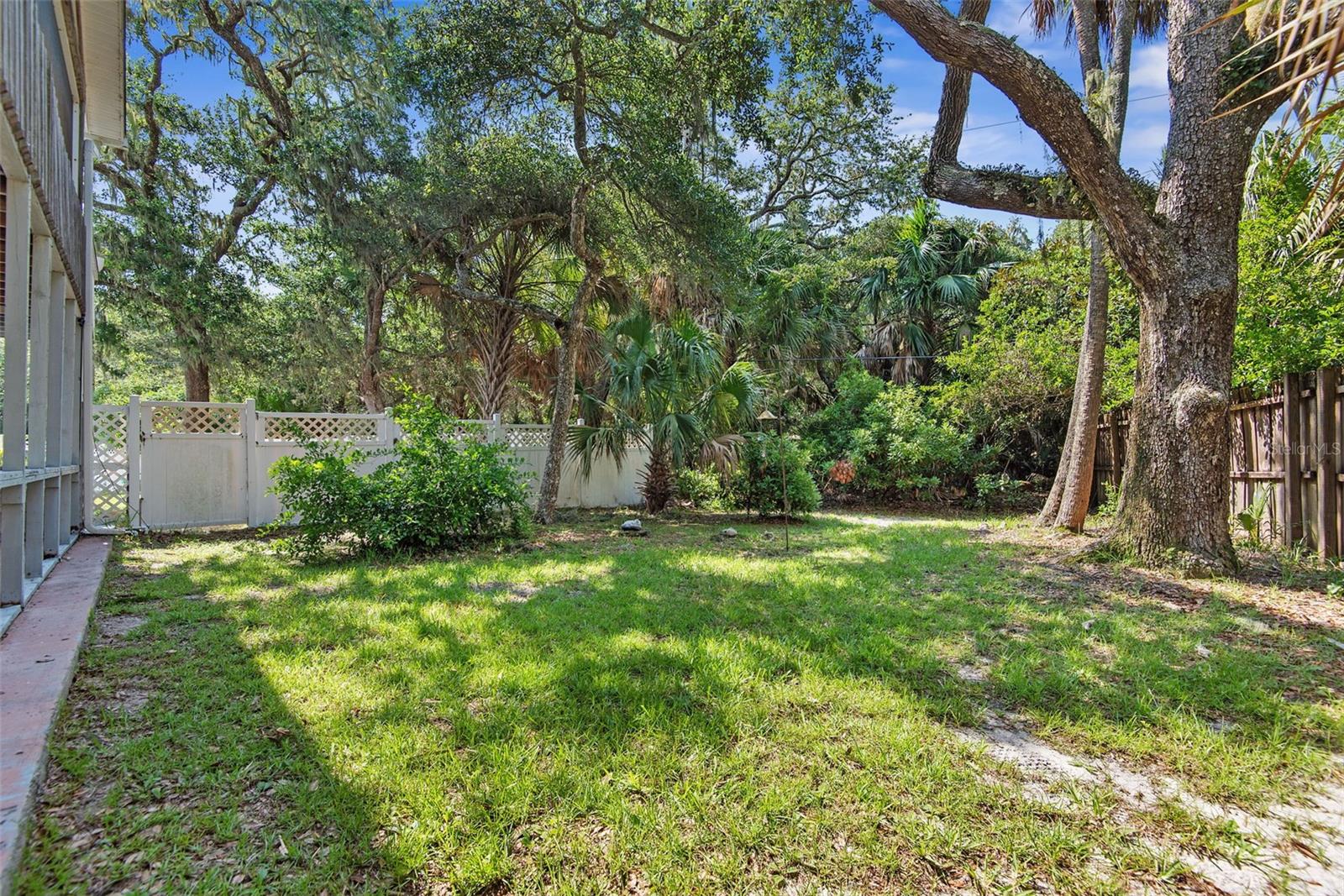 26 Beachside Dr Property Photo 51