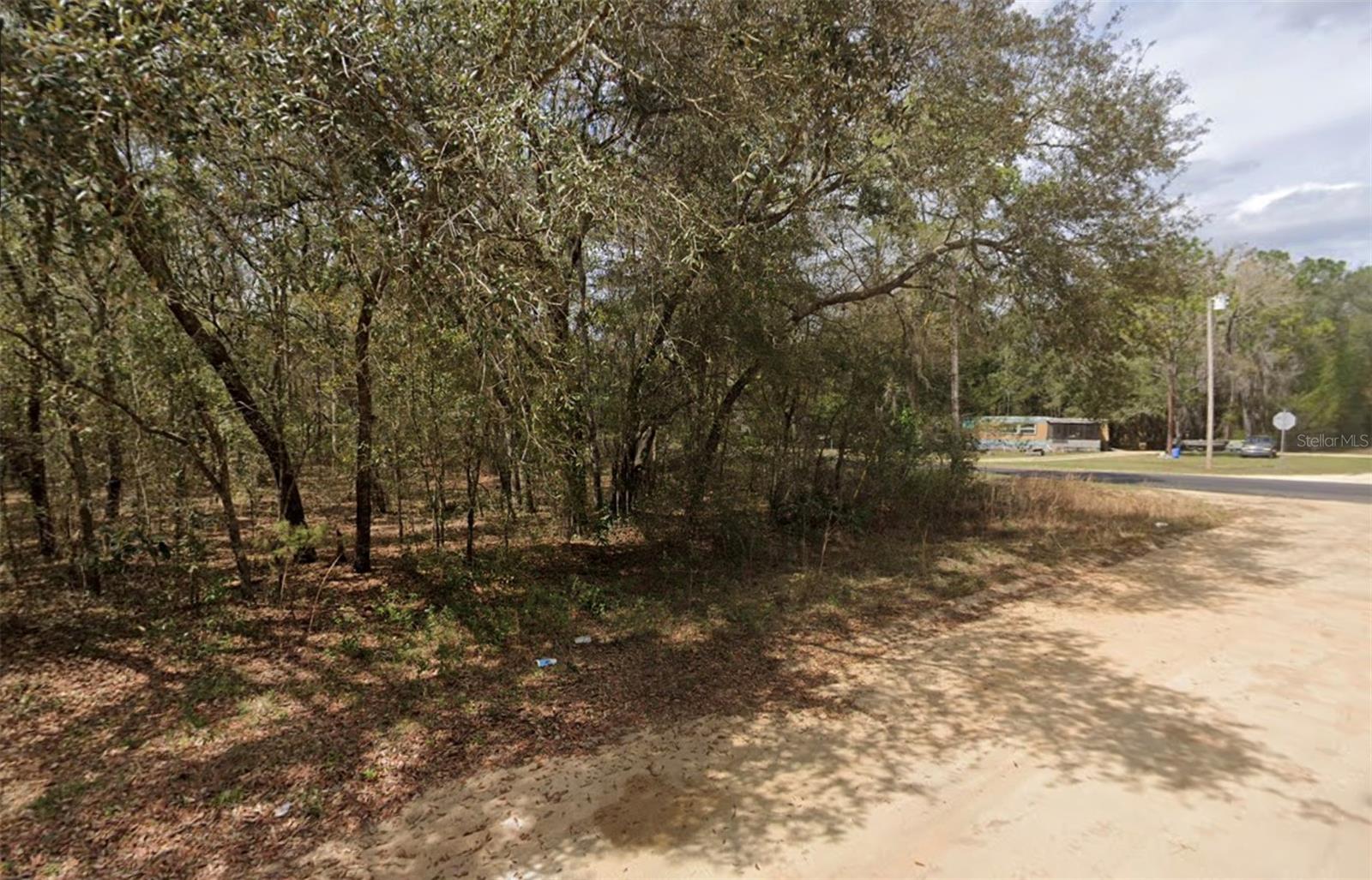 Interlachen Lakes Estates Property Photo 1