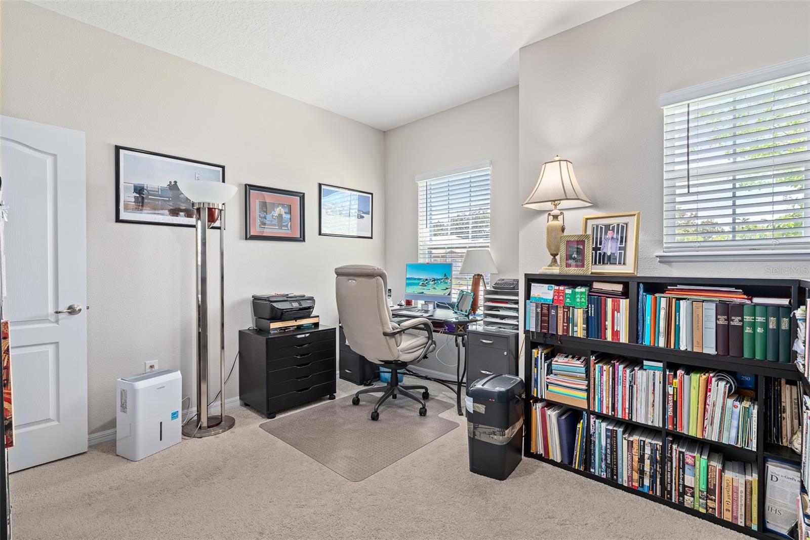 1 Lyons Pl Property Photo 29