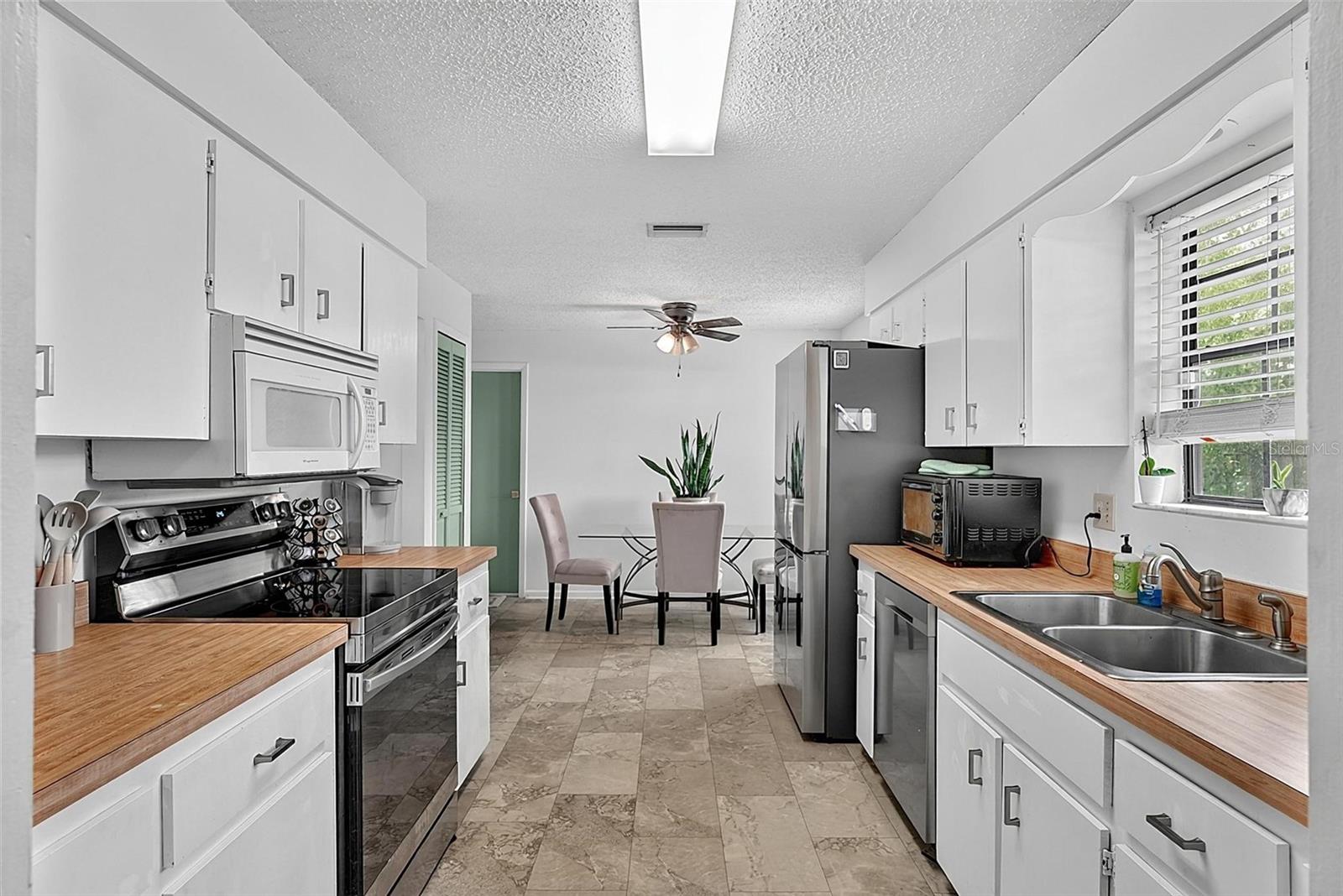 9 Bridget Ter Property Photo 18