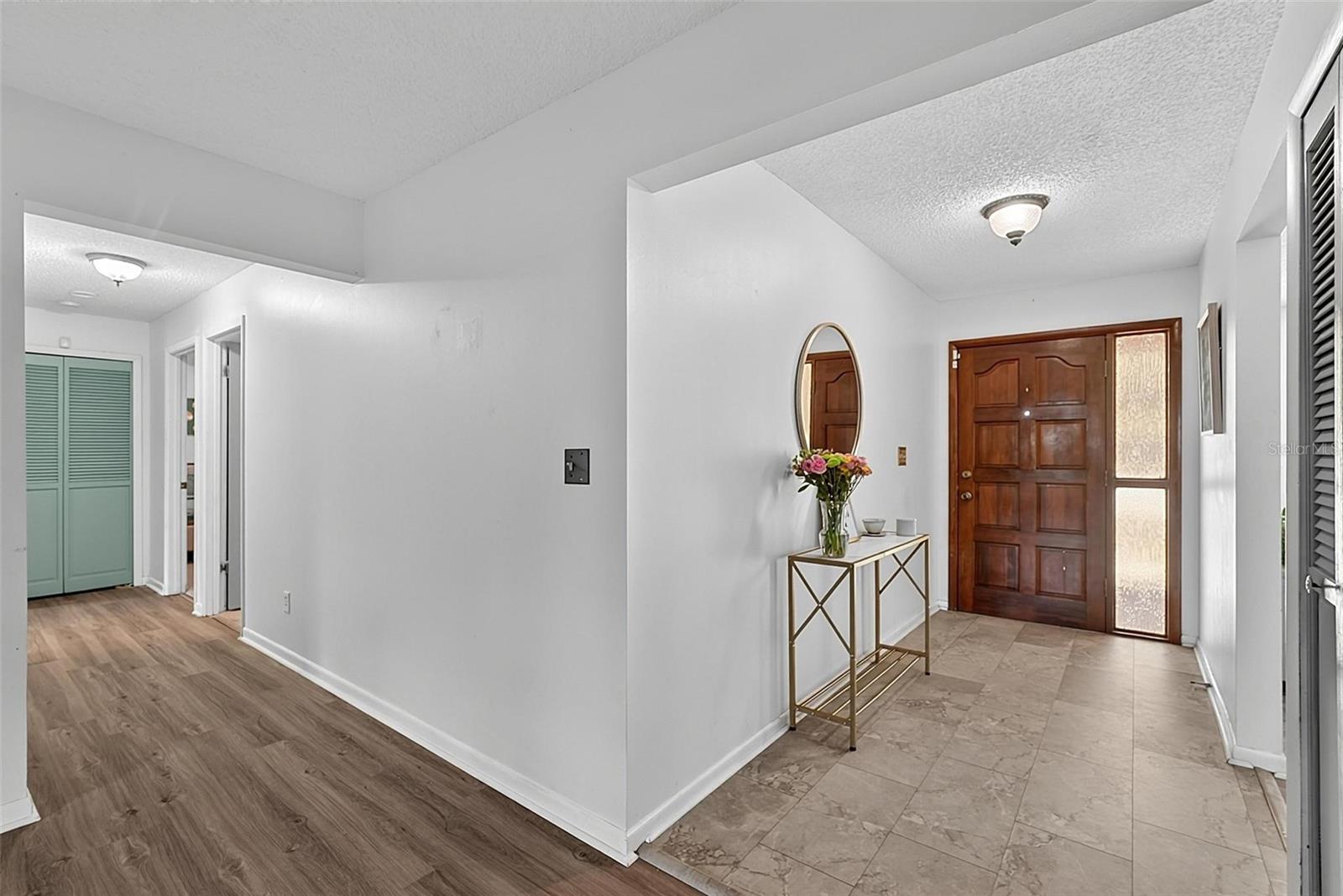 9 Bridget Ter Property Photo 27