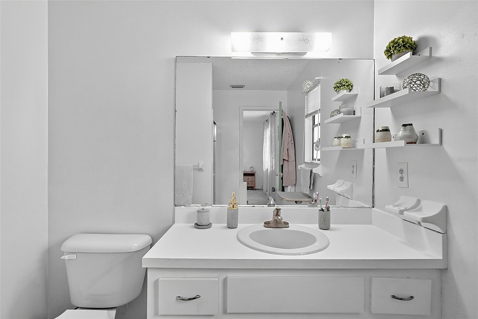 9 Bridget Ter Property Photo 34