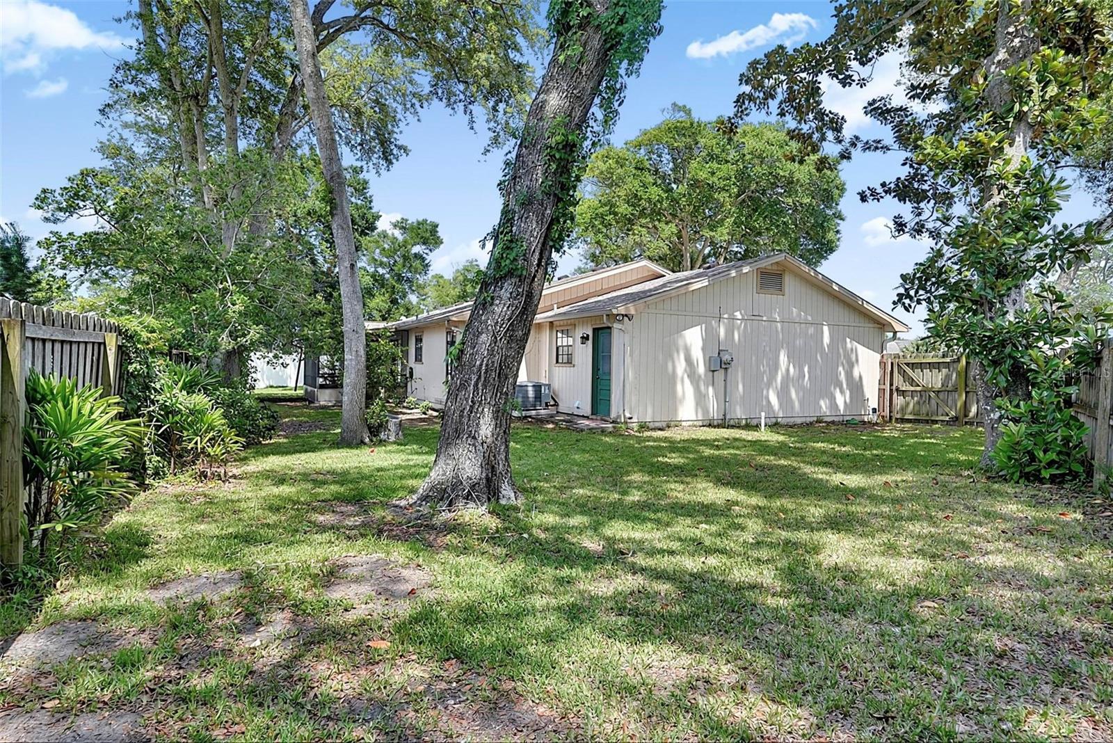 9 Bridget Ter Property Photo 48