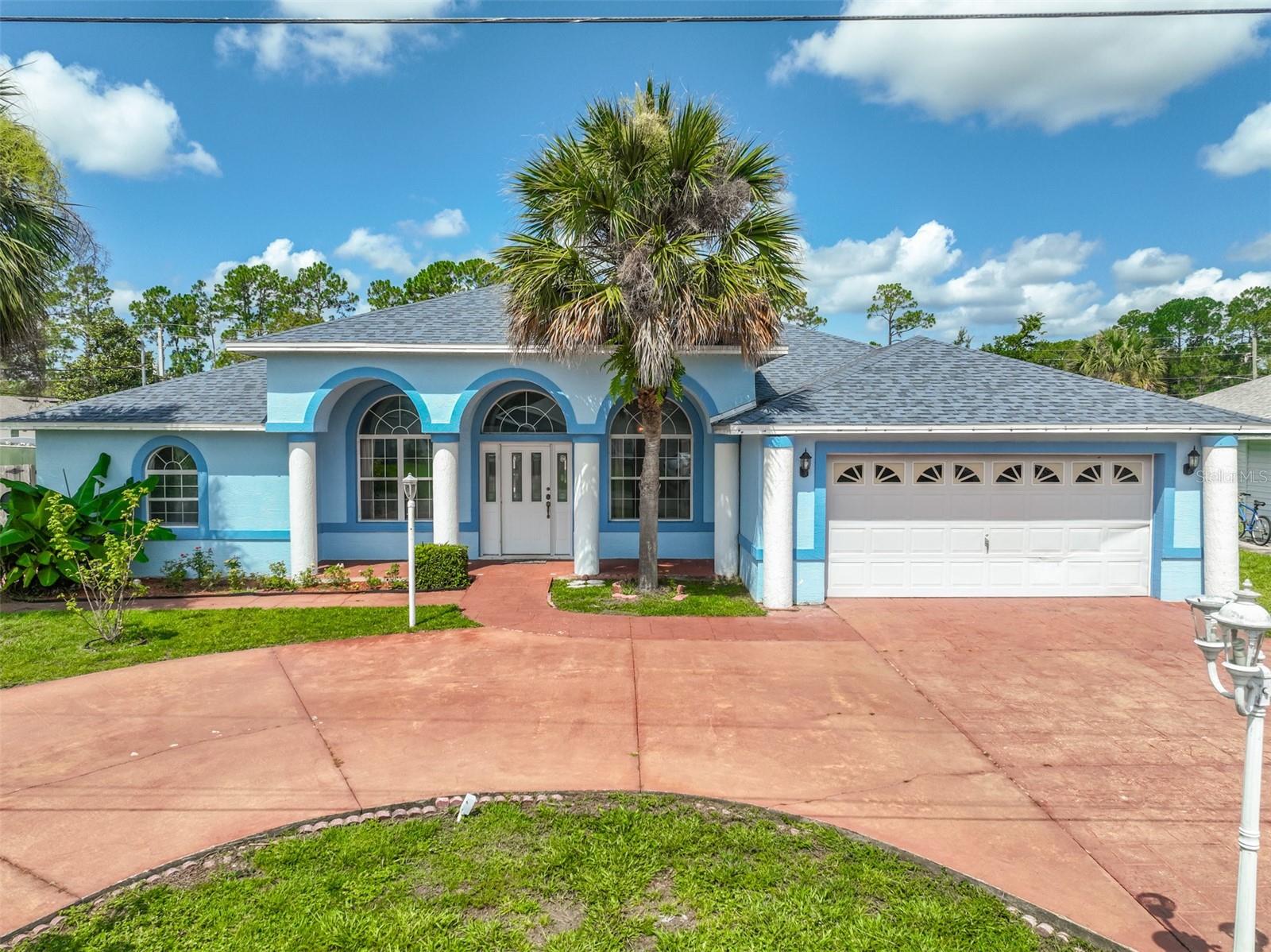4 RAINSTONE LN