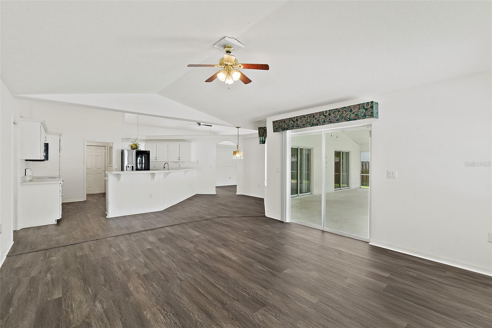 4 Rainstone Ln Property Photo 56