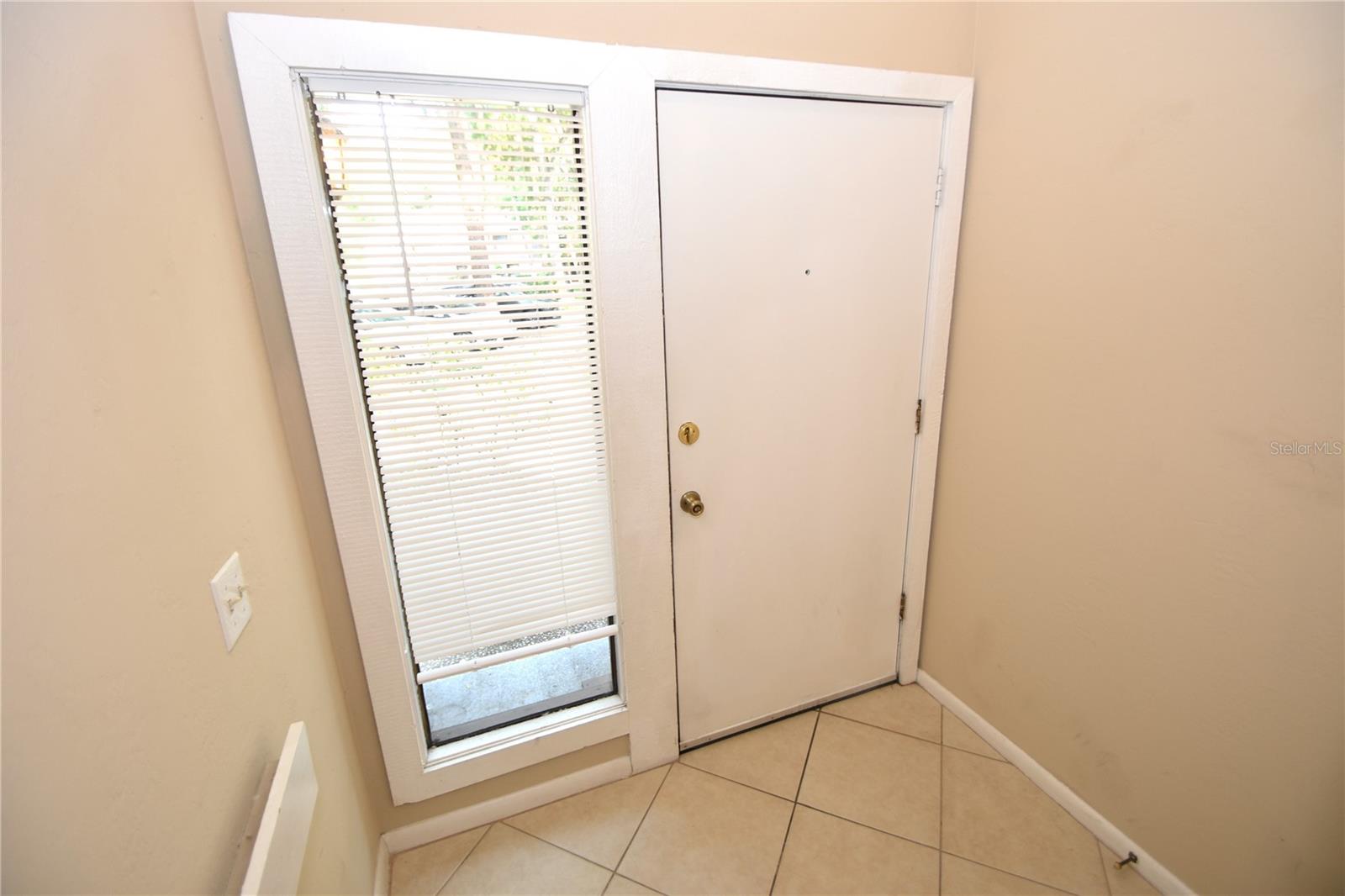 6 Broadmore Cir #6 Property Photo 4