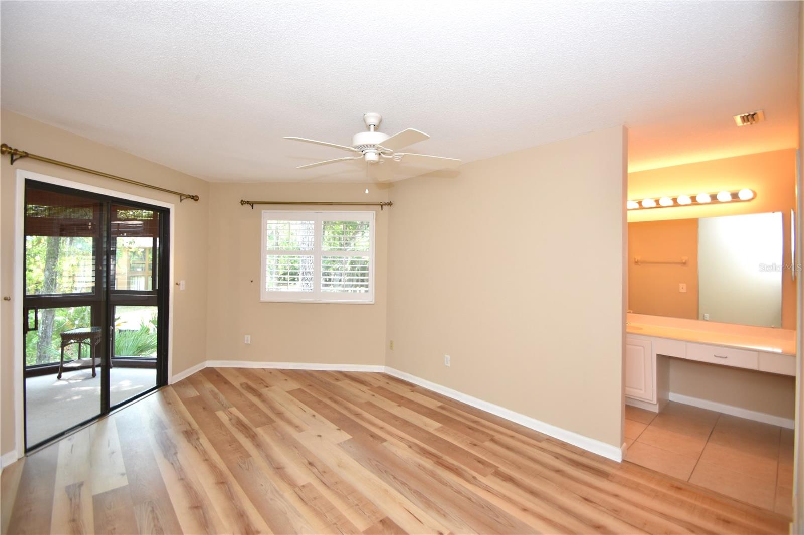 6 Broadmore Cir #6 Property Photo 12