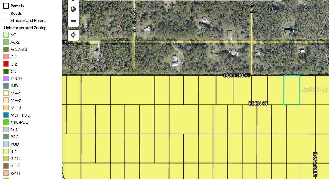 Division St Property Photo 4