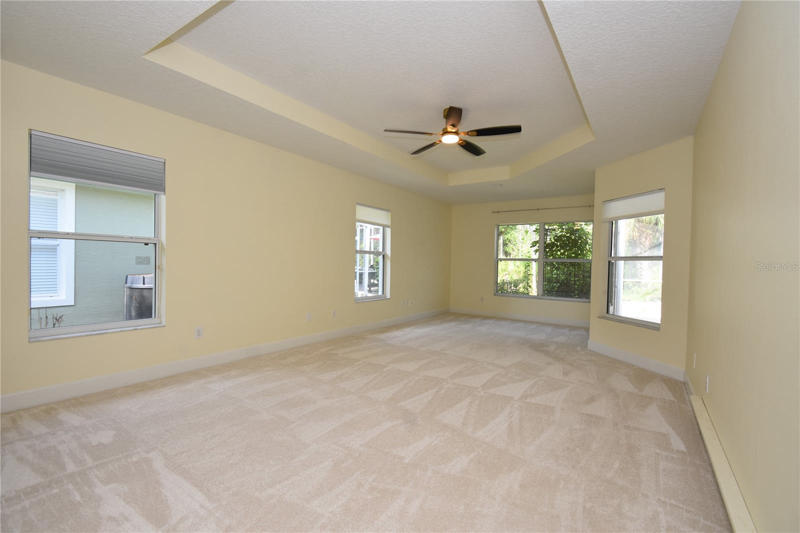 1216 Hampstead Ln Property Photo 13