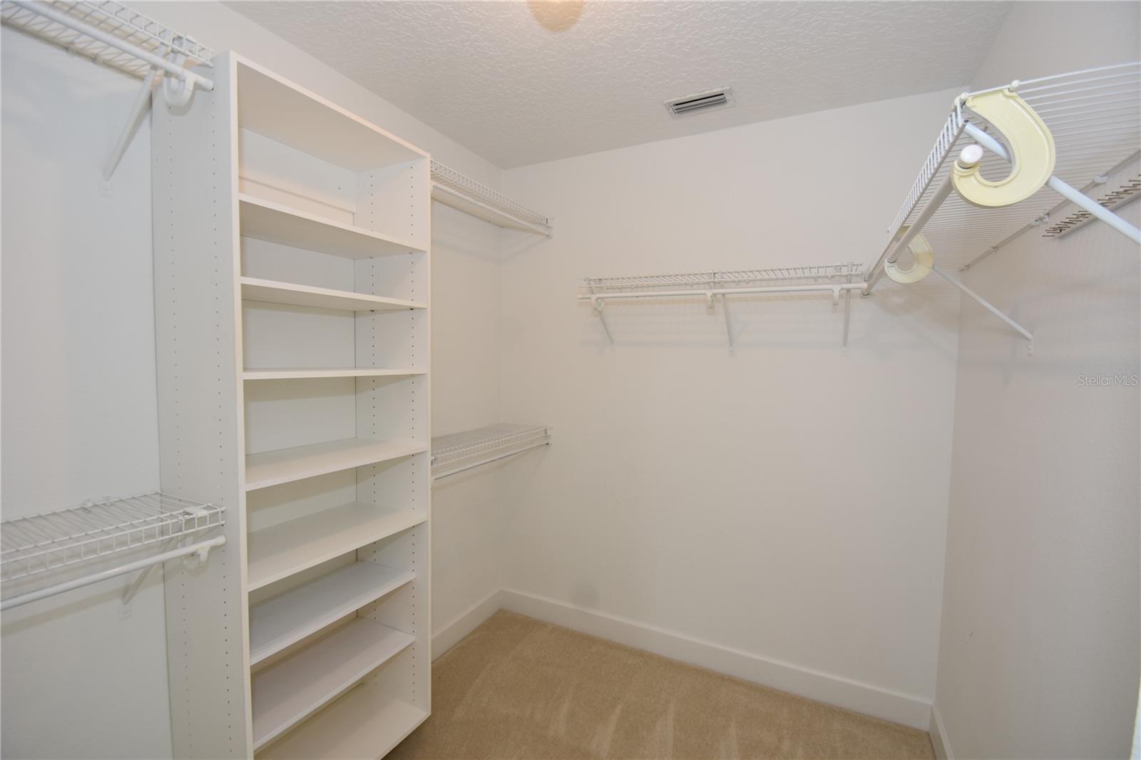 1216 Hampstead Ln Property Photo 19