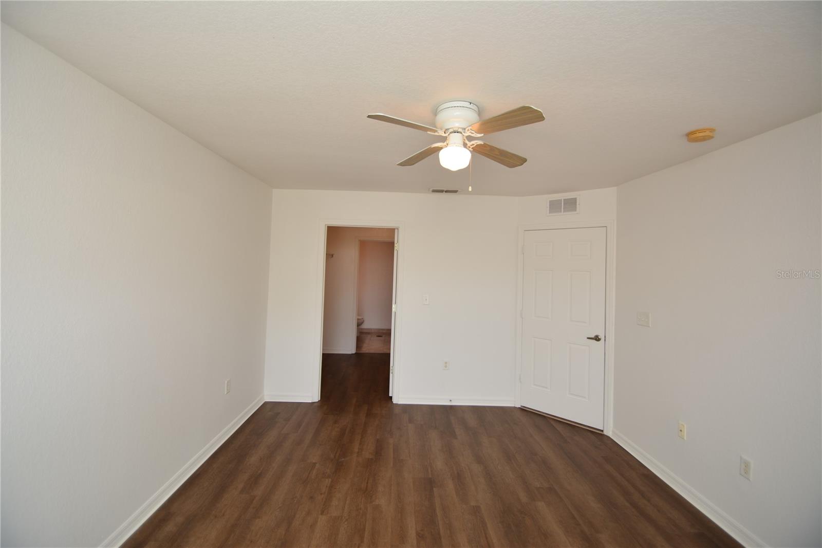 4600 E Moody Blvd #4h Property Photo 14