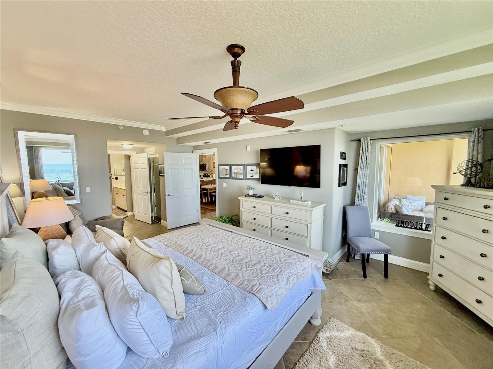 60 Surfview Dr #421 Property Photo 28