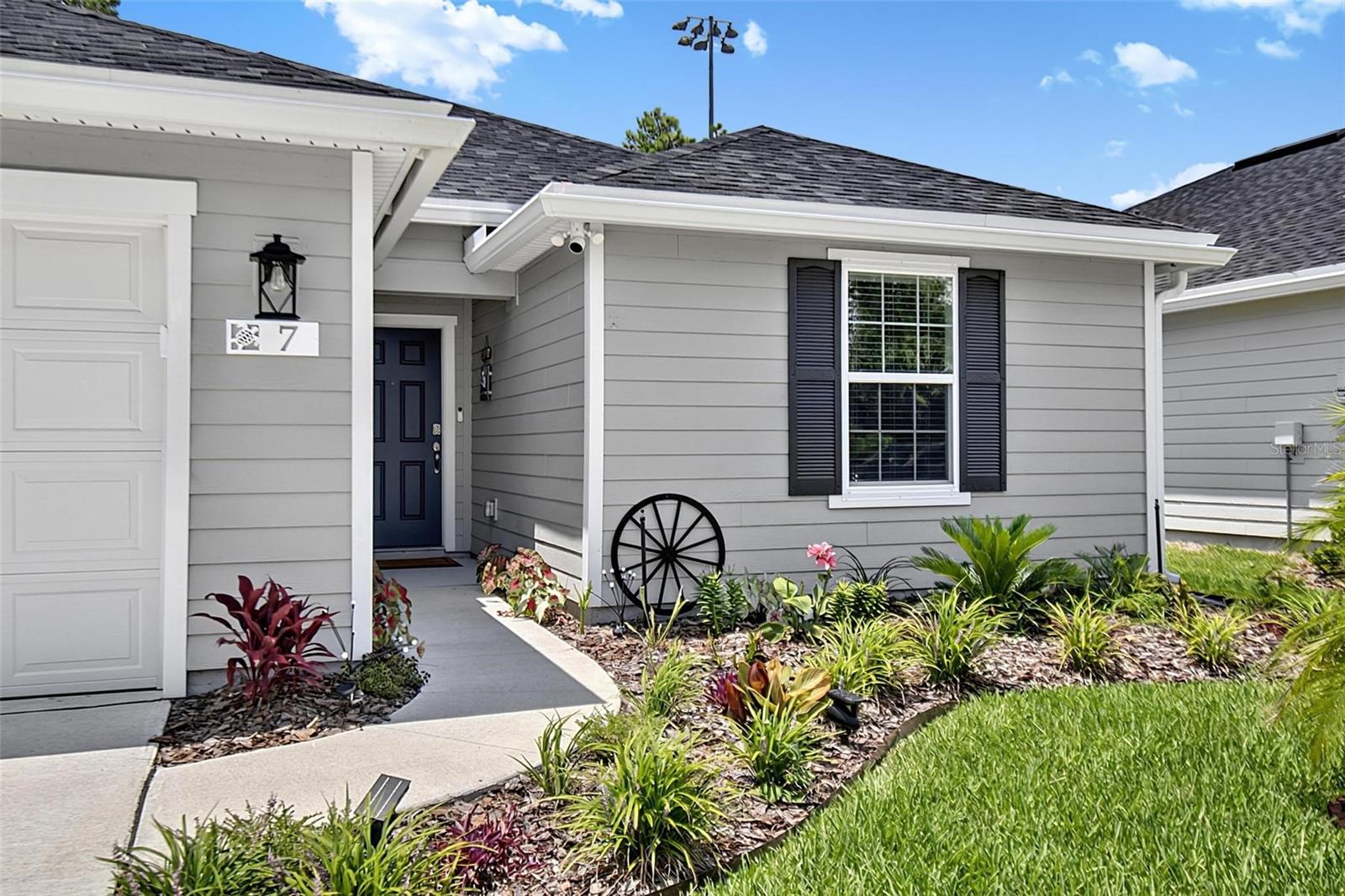 7 Signet Ct Property Photo 1