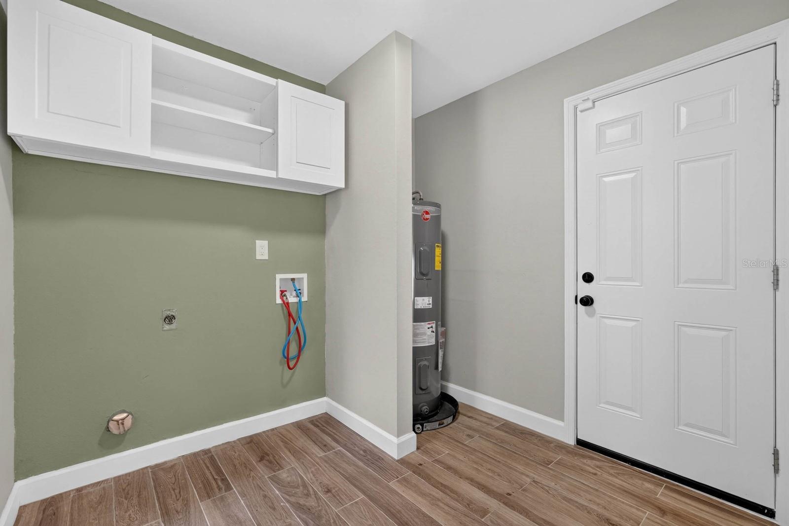 600 Sea Gull Ct Property Photo 28