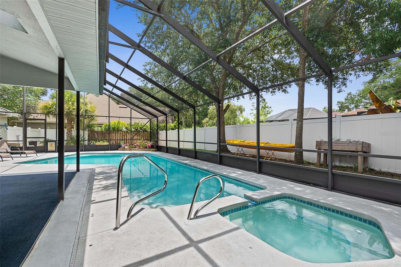 3 Echo Woods Way Property Photo 2
