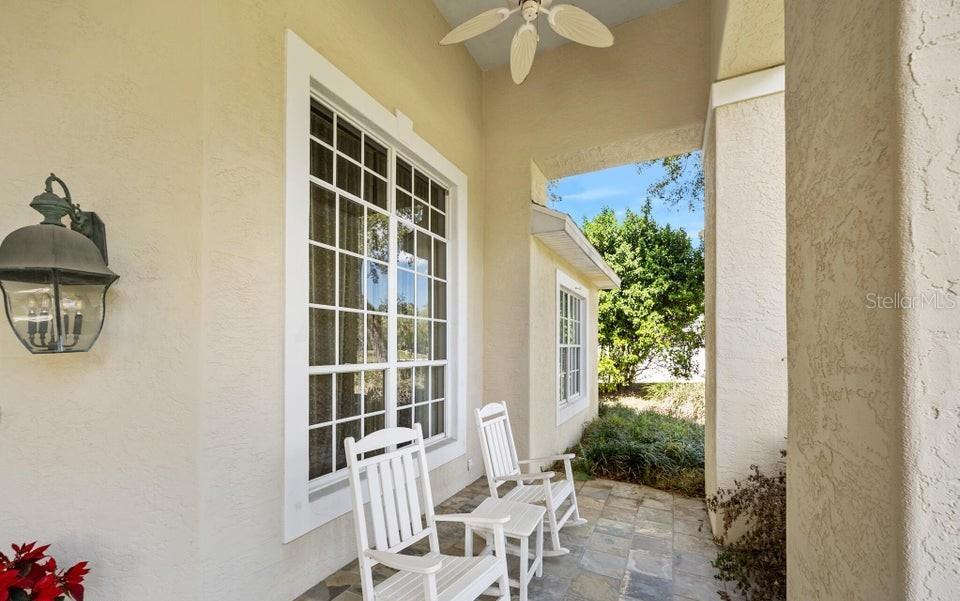6 Broadwater Dr Property Photo 2