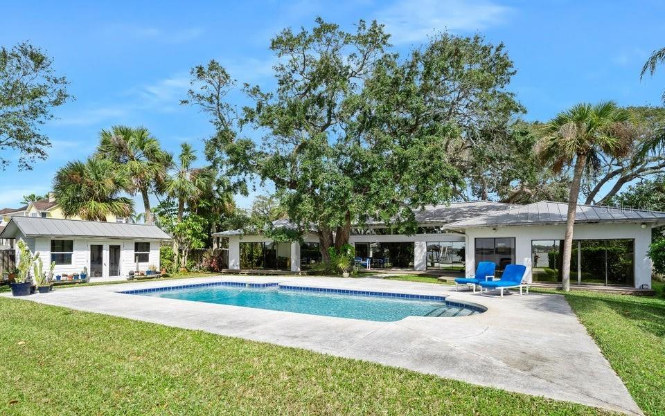 1596 John Anderson Dr Property Photo 50
