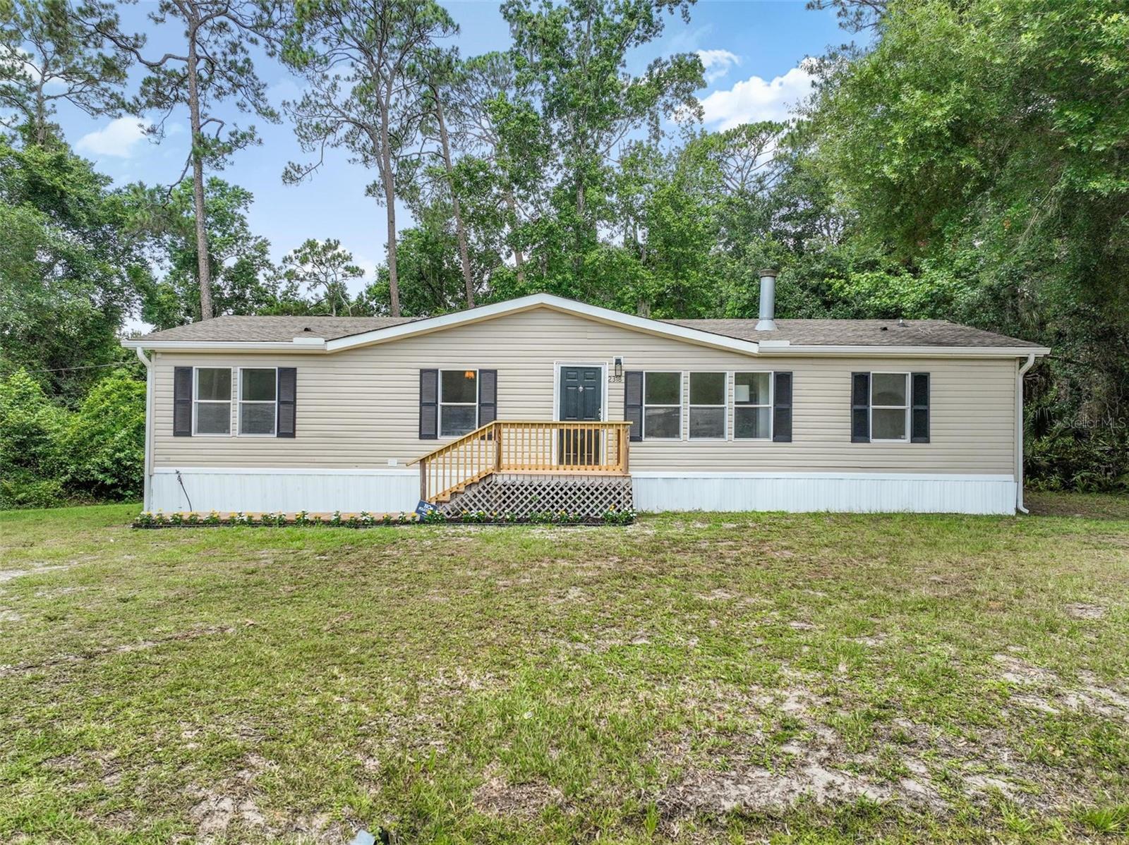 2318 Coconut Blvd Property Photo 1
