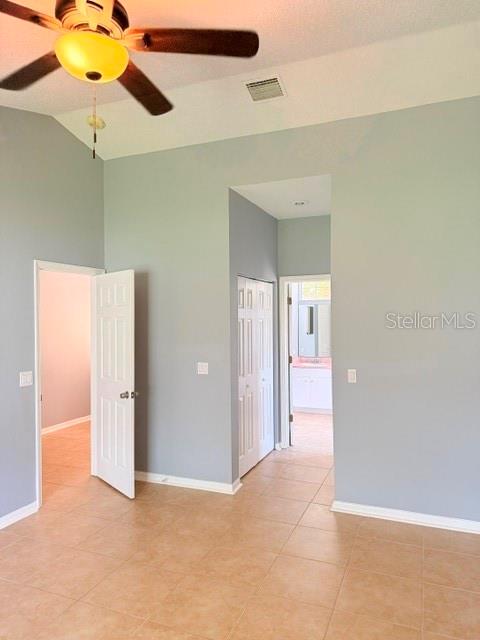 20 Palm Ln Property Photo 6