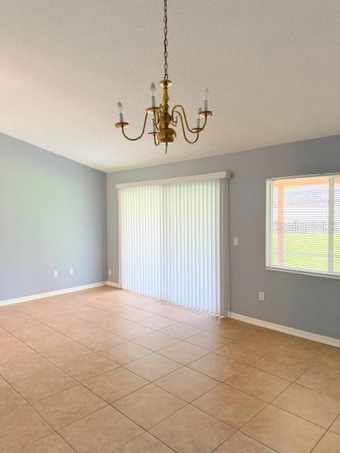 20 Palm Ln Property Photo 7