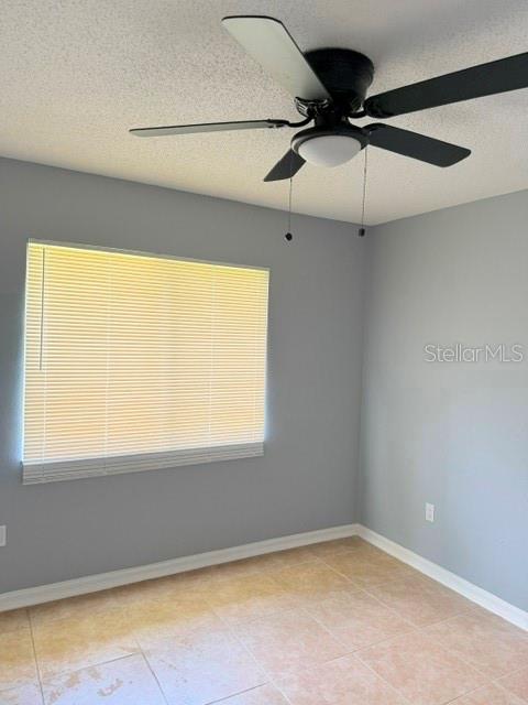 20 Palm Ln Property Photo 16