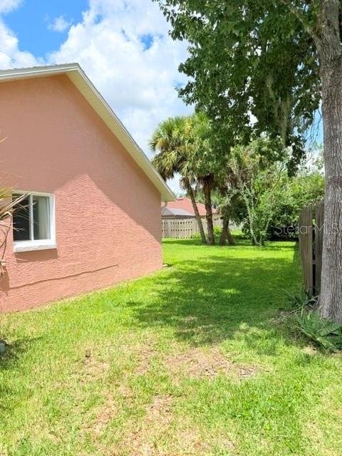 20 Palm Ln Property Photo 18