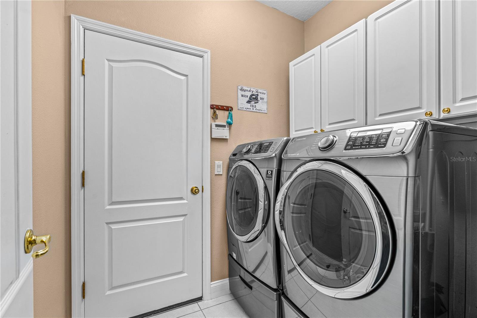 3412 Rexford Cir Property Photo 40