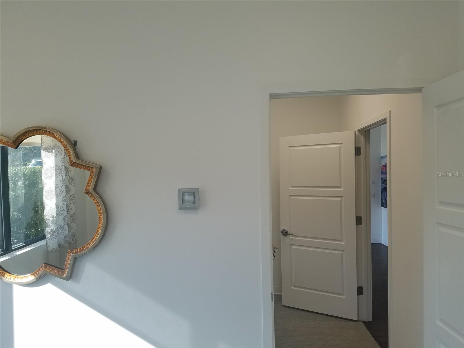 2298 Colbert Ln Property Photo 7