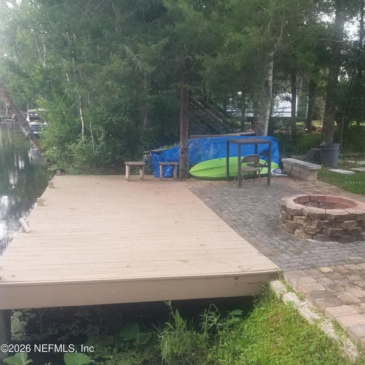 5235 Hide-a-way Dr Property Photo 1