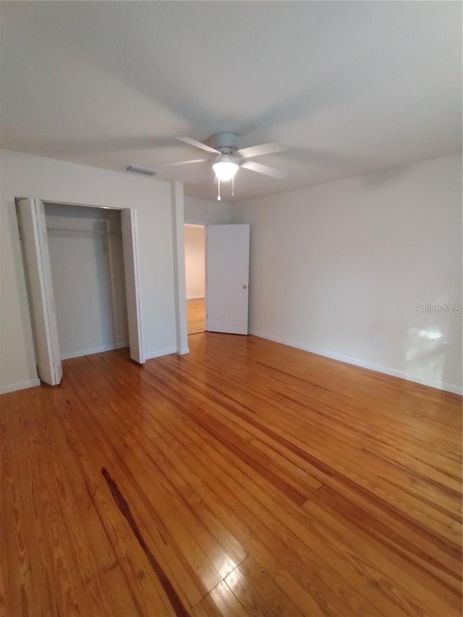 100 S Stone St #a Property Photo 8