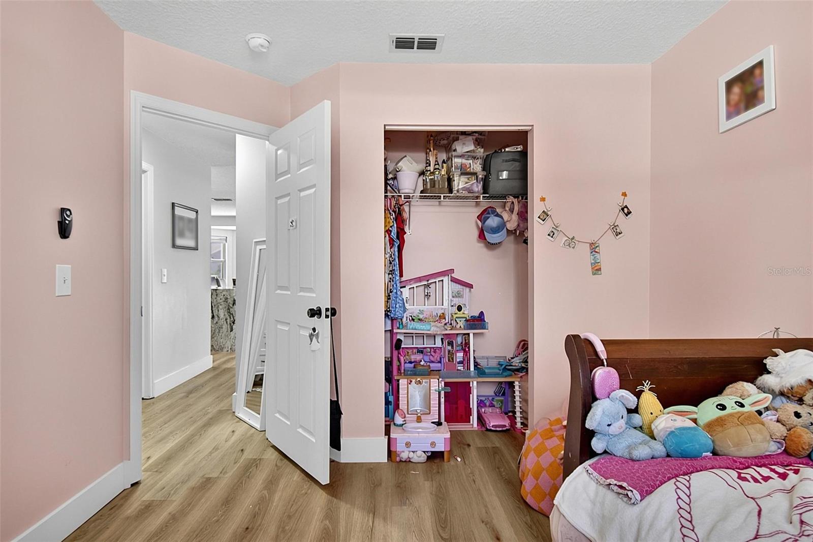 1 Round Tree Dr Property Photo 36
