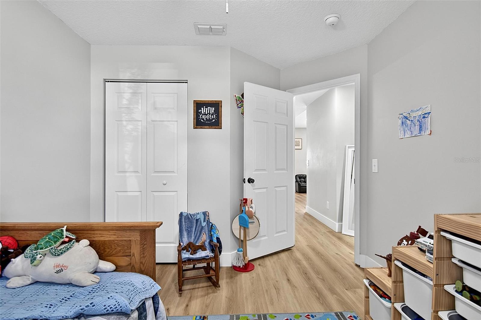 1 Round Tree Dr Property Photo 38
