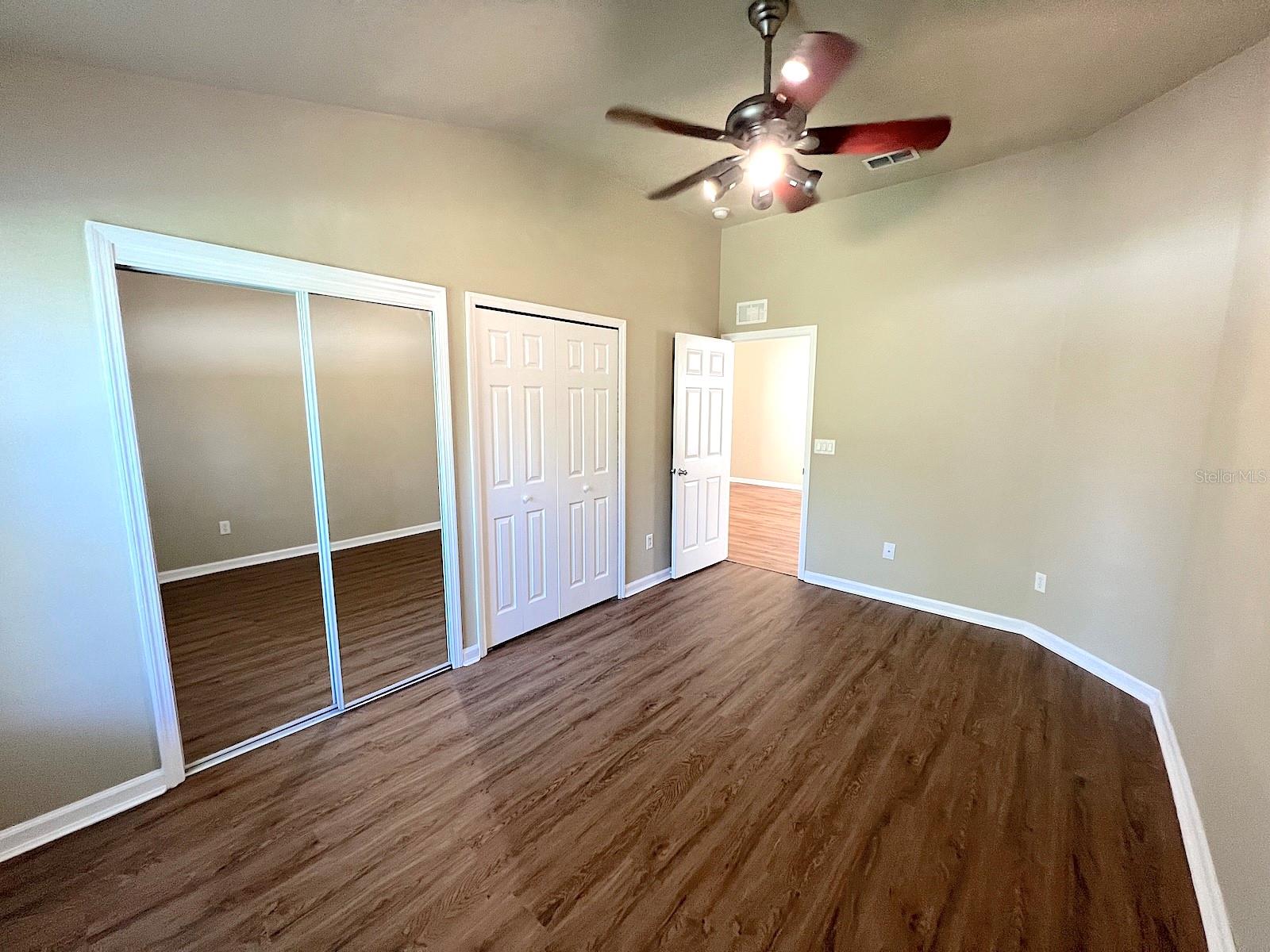 20 Regis Ln #a Property Photo 26