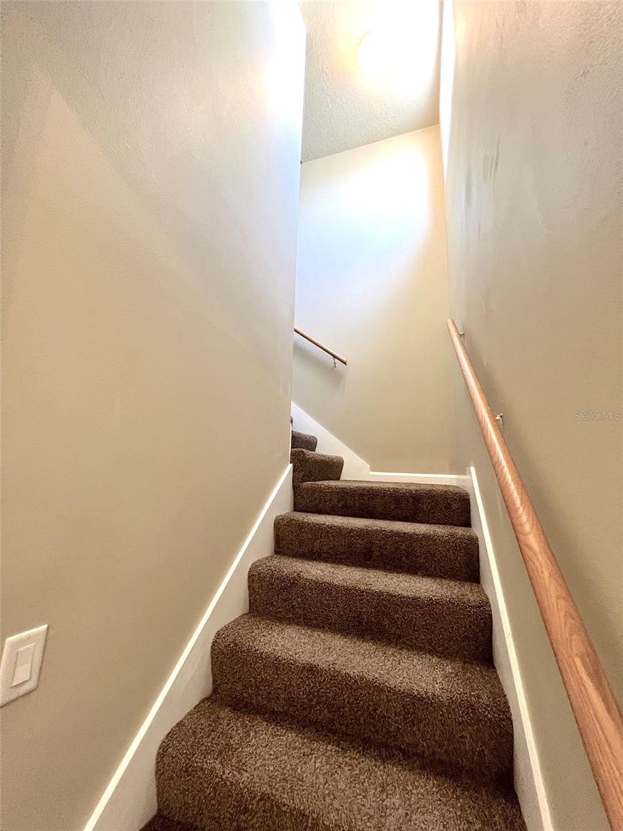 20 Regis Ln #a Property Photo 28