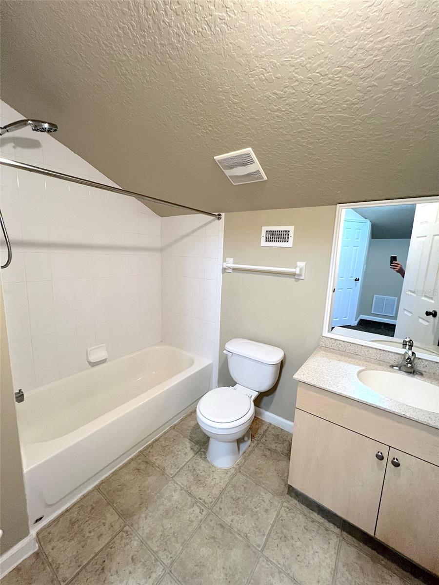 20 Regis Ln #a Property Photo 33