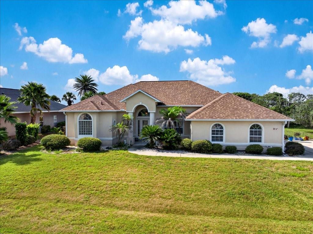 10 BEACHSIDE DR