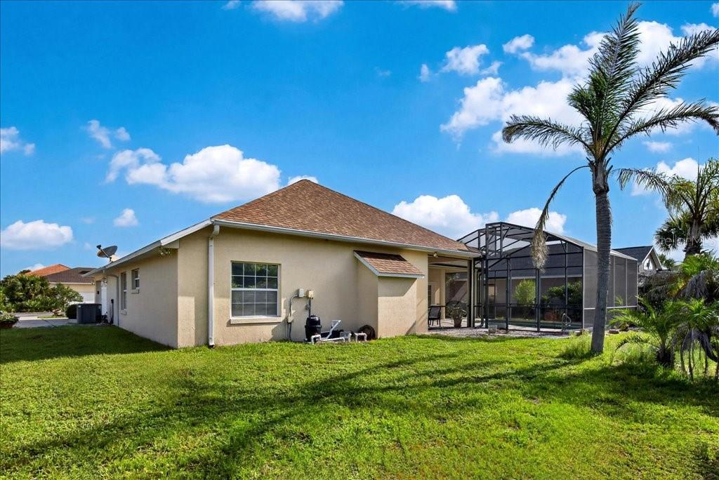 10 Beachside Dr Property Photo 33