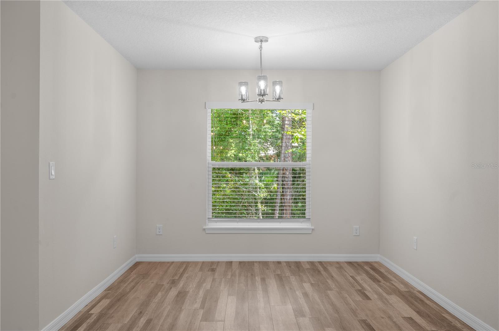 59 Wellstream Dr #a Property Photo 5