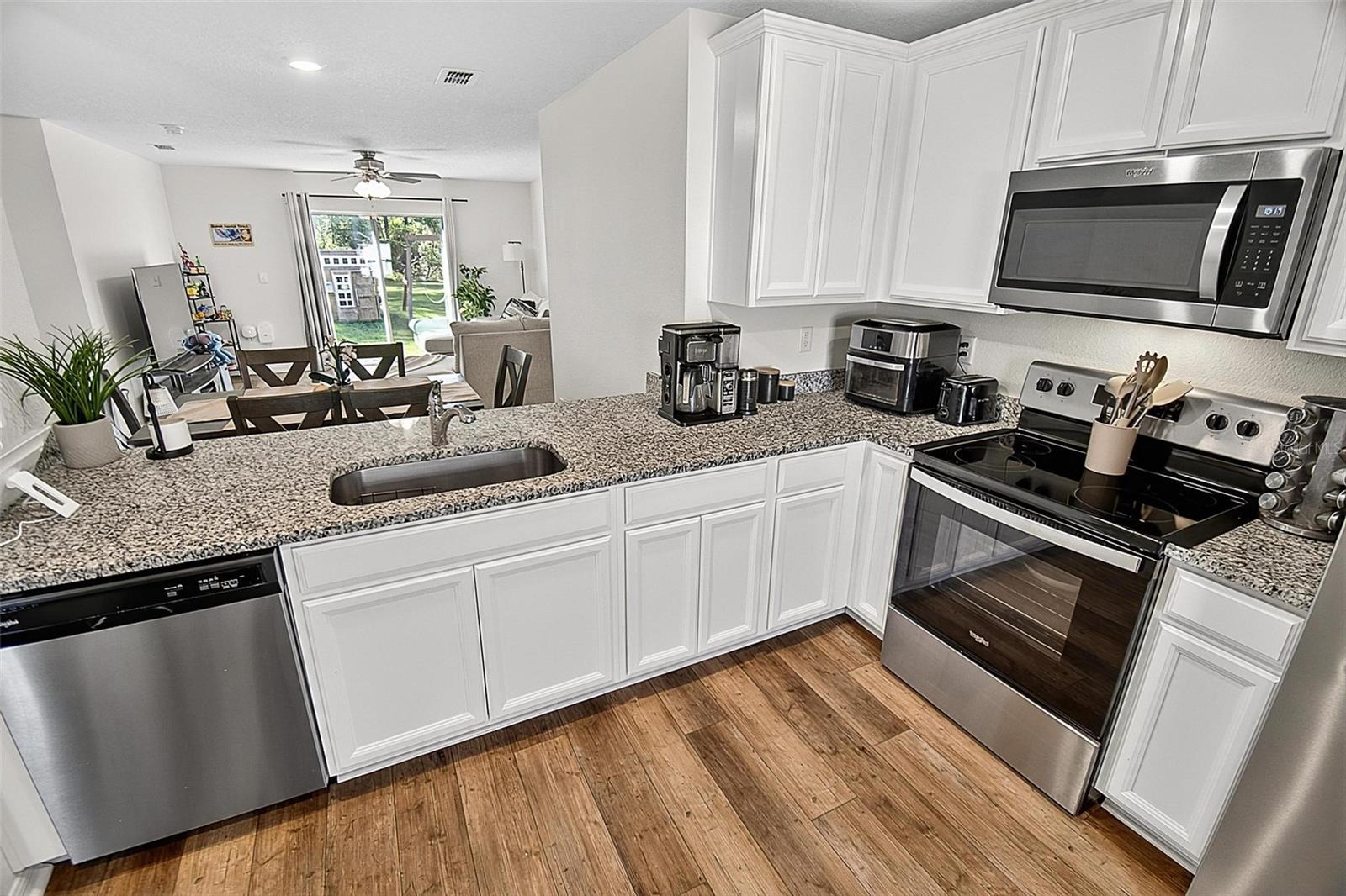 70 Pebble Beach Dr Property Photo 4
