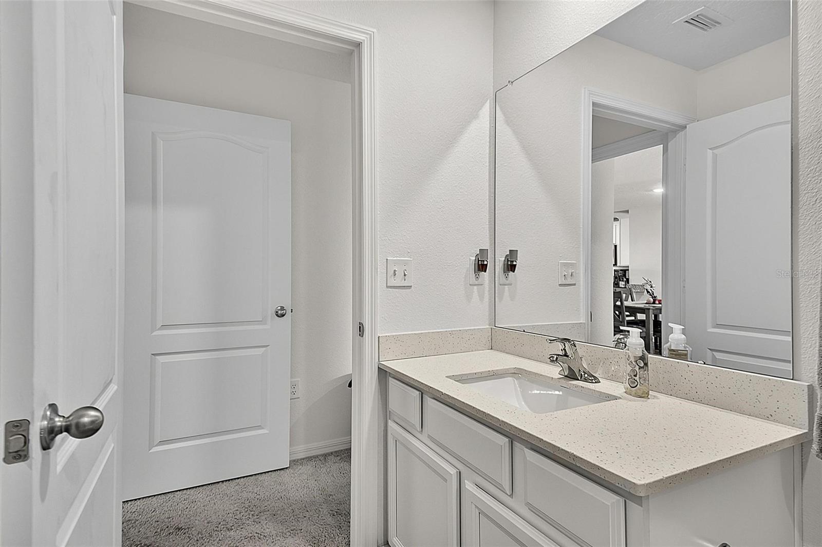 70 Pebble Beach Dr Property Photo 28