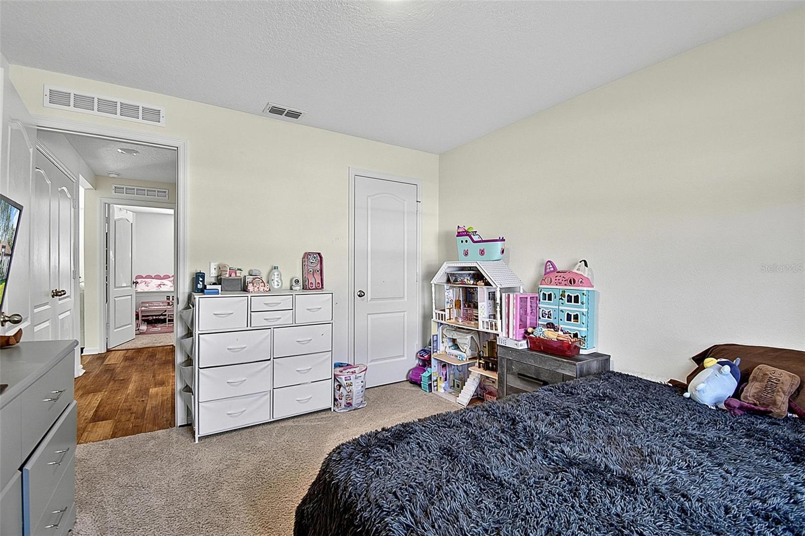 70 Pebble Beach Dr Property Photo 33