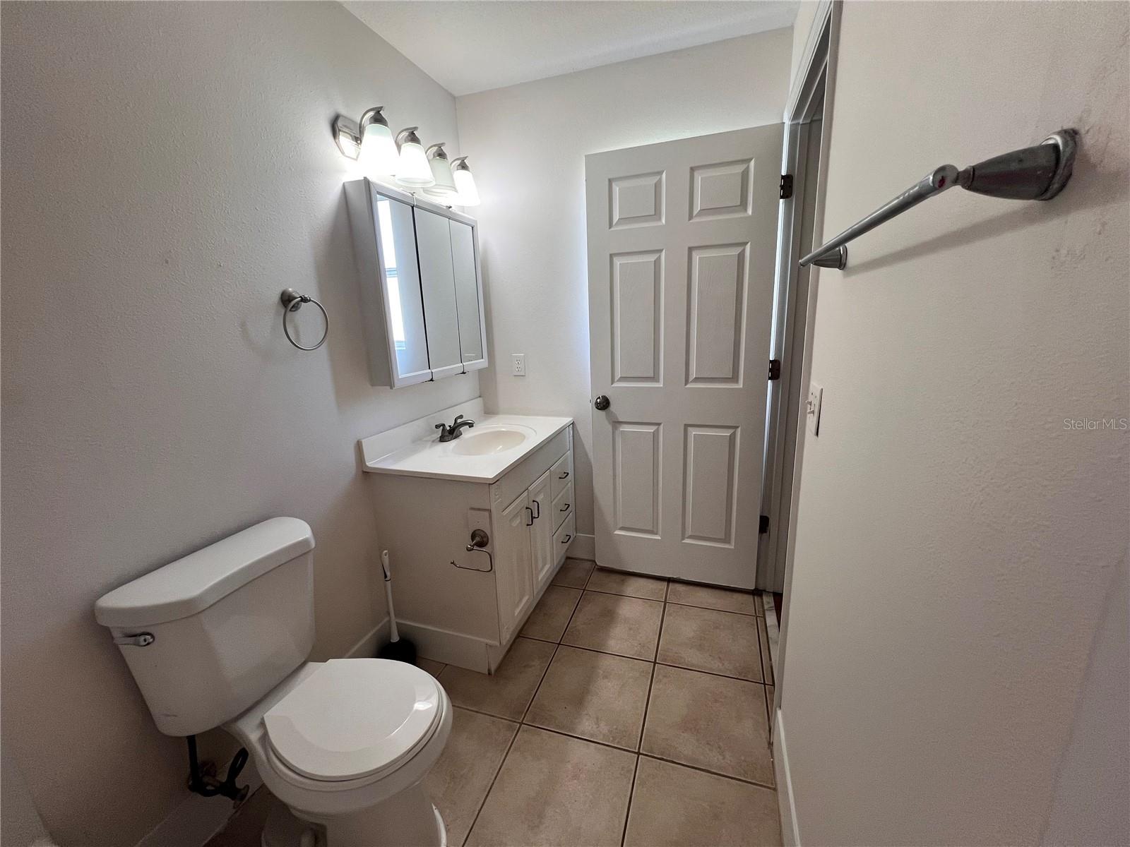 4 Prospect Ln #a Property Photo 7