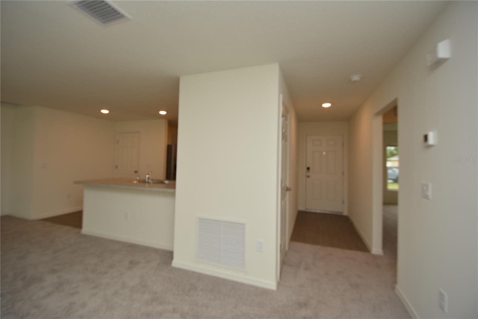 38 Baltimore Ln Property Photo 3