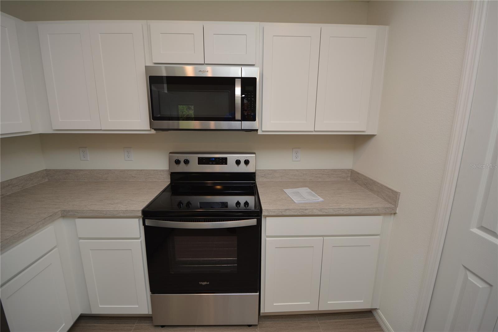 38 Baltimore Ln Property Photo 11