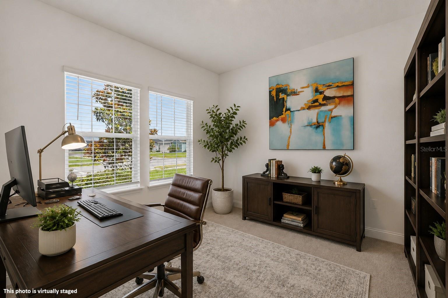 2173 Raglan Cir Property Photo 6